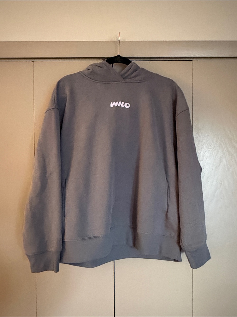 Wilo Logo Gray Pullover Hoodie